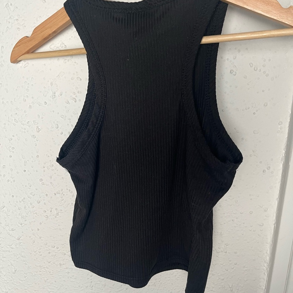 Olivia Rae Black Fitted Crop Tank Top - Picture 2 of 3